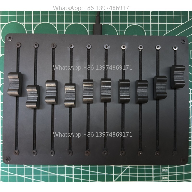 Kontroler MIDI z interfejsem U – Audio Music Software recenzja i cena